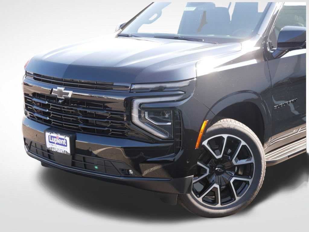 New 2026 Chevrolet Suburban RST w/ Comfort Package AWD/4WD image 29