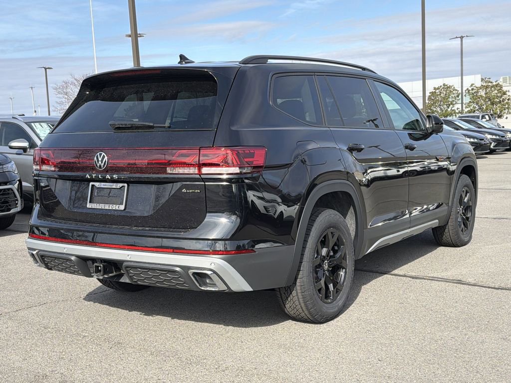 New 2026 Volkswagen Atlas Peak Edition image 5
