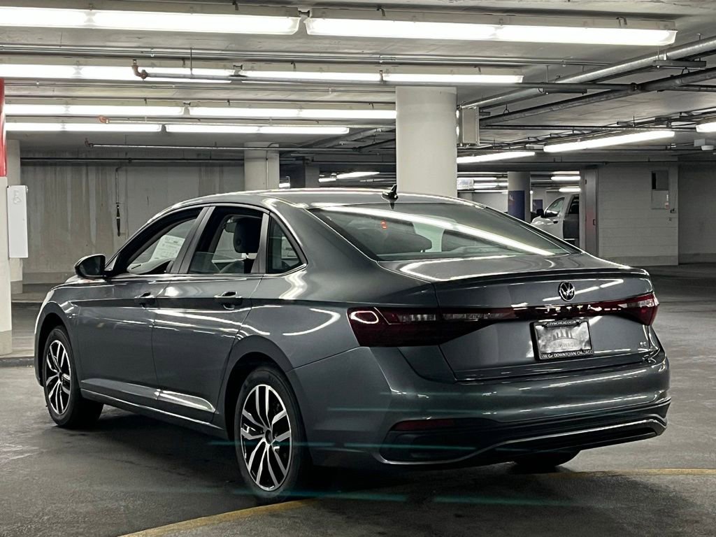 New 2026 Volkswagen Jetta SE FWD image 5