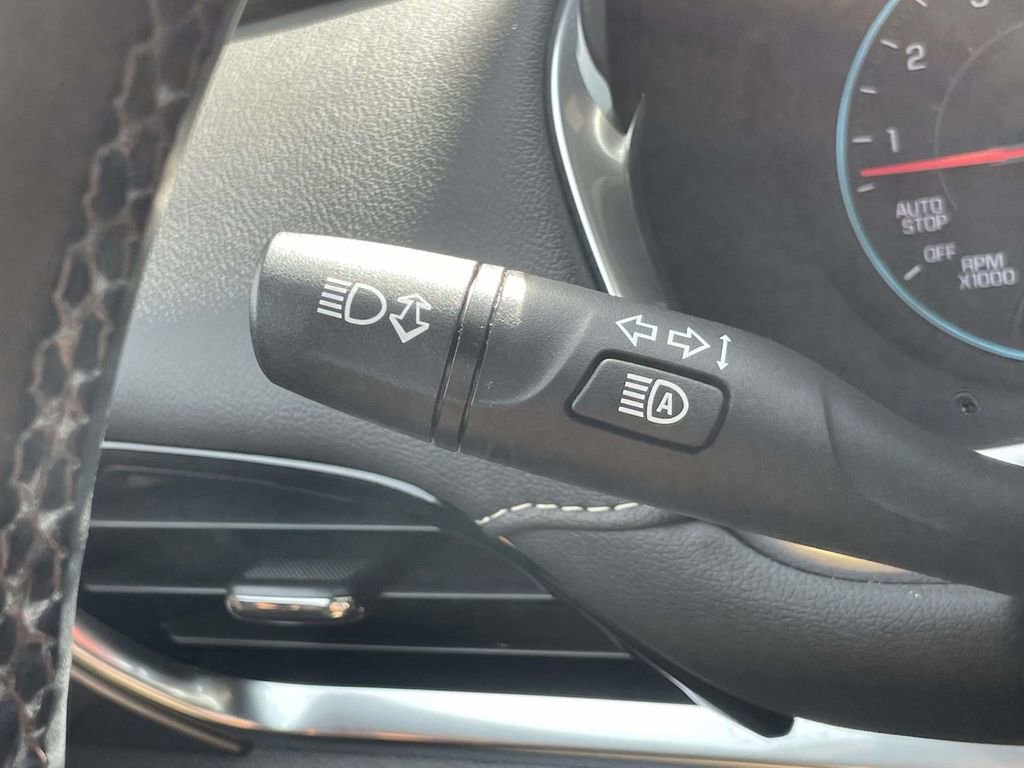 Used 2023 Chevrolet Traverse LT AWD/4WD image 20