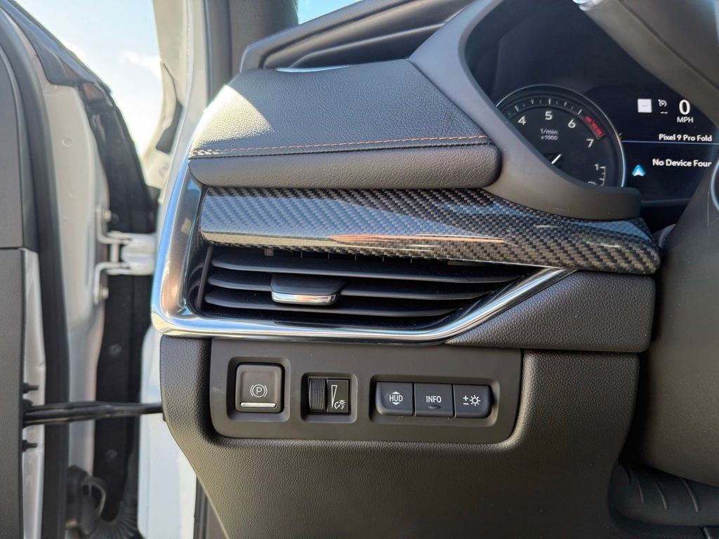 Used 2023 Cadillac XT4 Sport FWD image 22