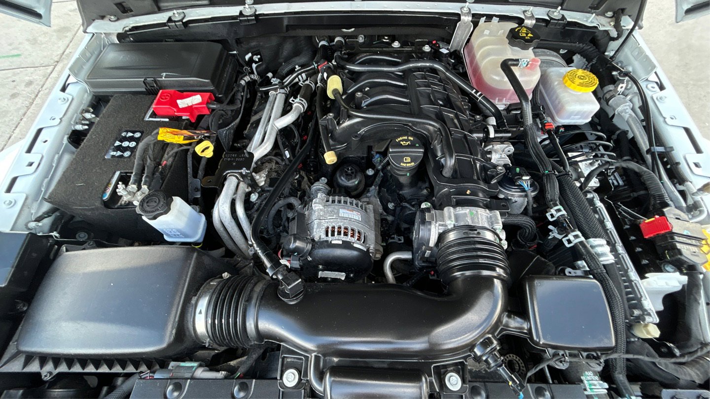 Used 2022 Jeep Wrangler Unlimited Sahara image 9