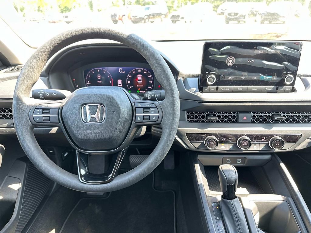 Used 2025 Honda Accord LX image 16