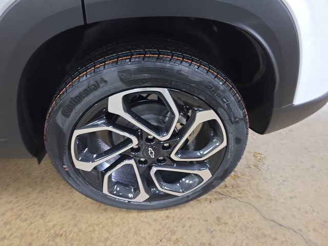 New 2026 Chevrolet Trax RS w/ Driver Confidence Package image 32
