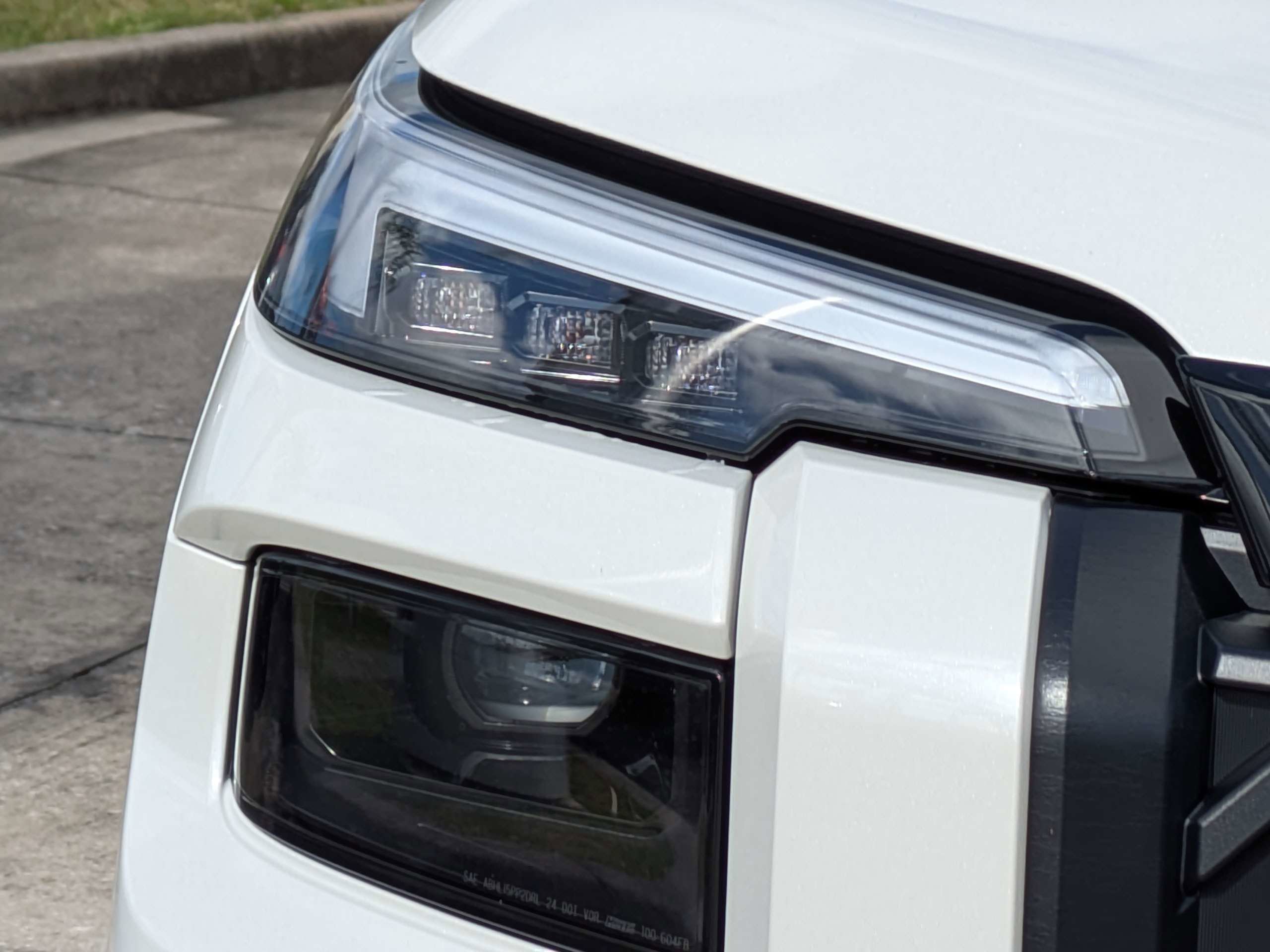 New 2026 Subaru Outback Touring AWD/4WD image 10