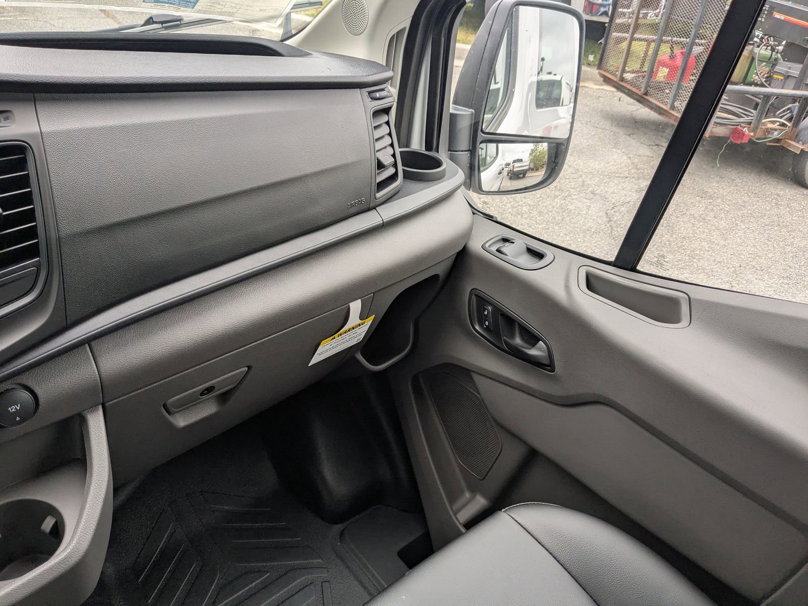 New 2025 Ford Transit 350 Low Roof AWD w/ Exterior Upgrade Package image 17