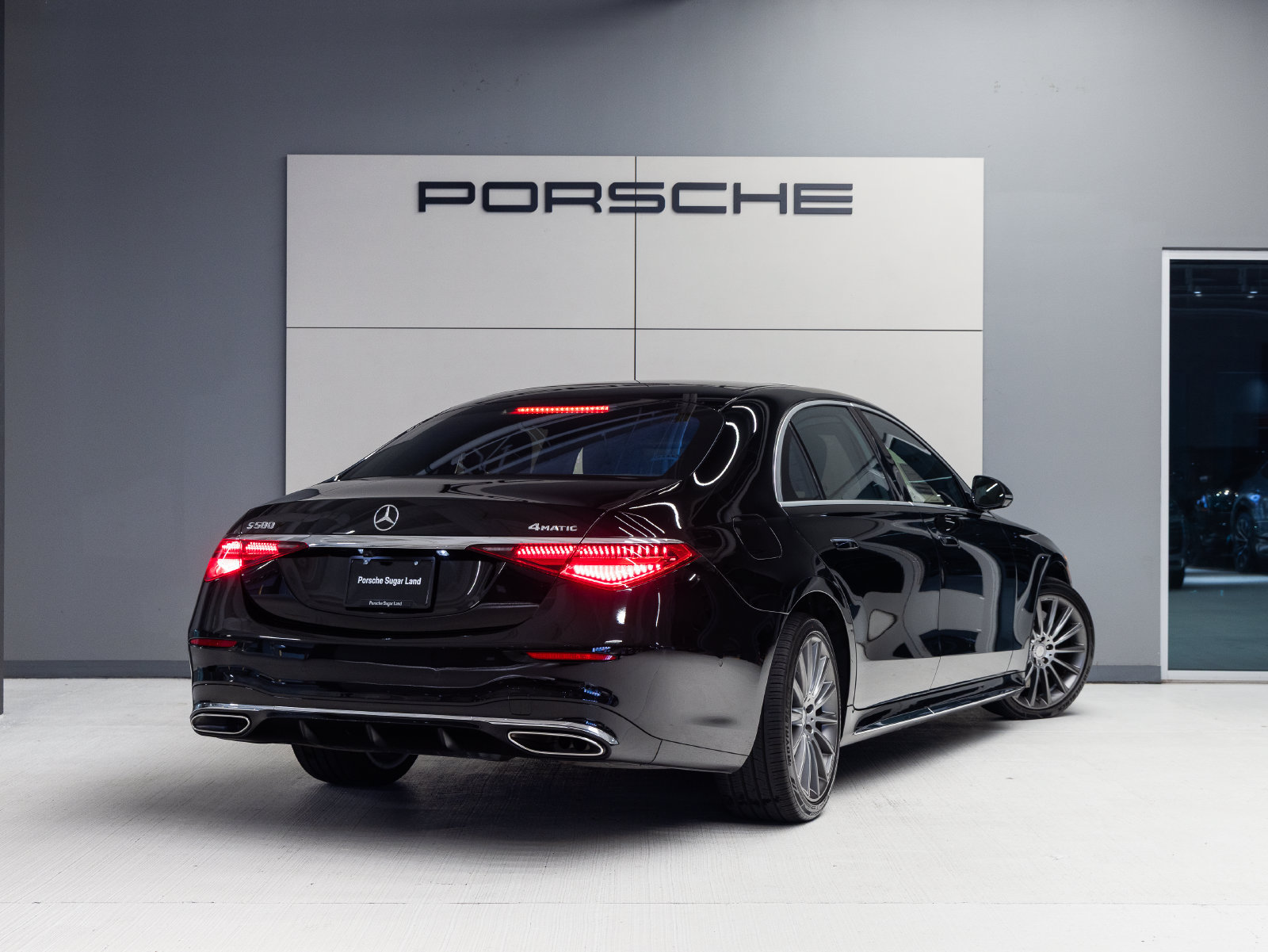 Used 2023 Mercedes-Benz S 580 4MATIC Sedan image 7