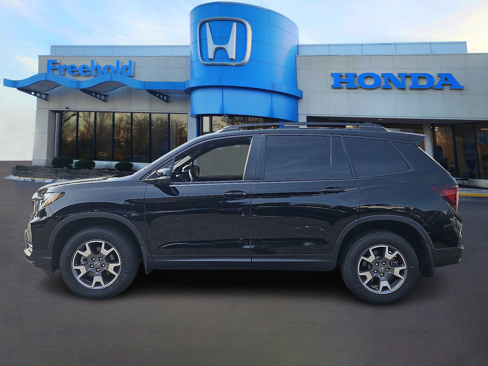 Certified 2023 Honda Passport TrailSport image 4