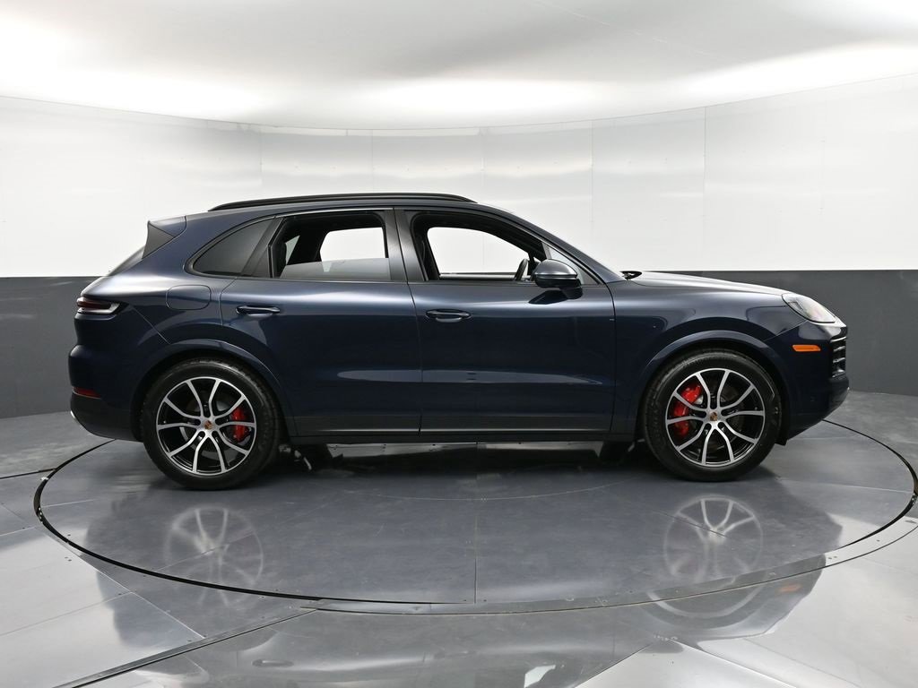 New 2026 Porsche Cayenne S image 9