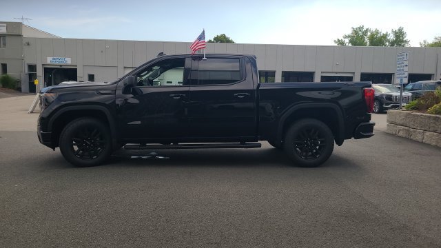 New 2026 GMC Sierra 1500 Elevation w/ LPO, Elevation Black Package AWD/4WD image 4