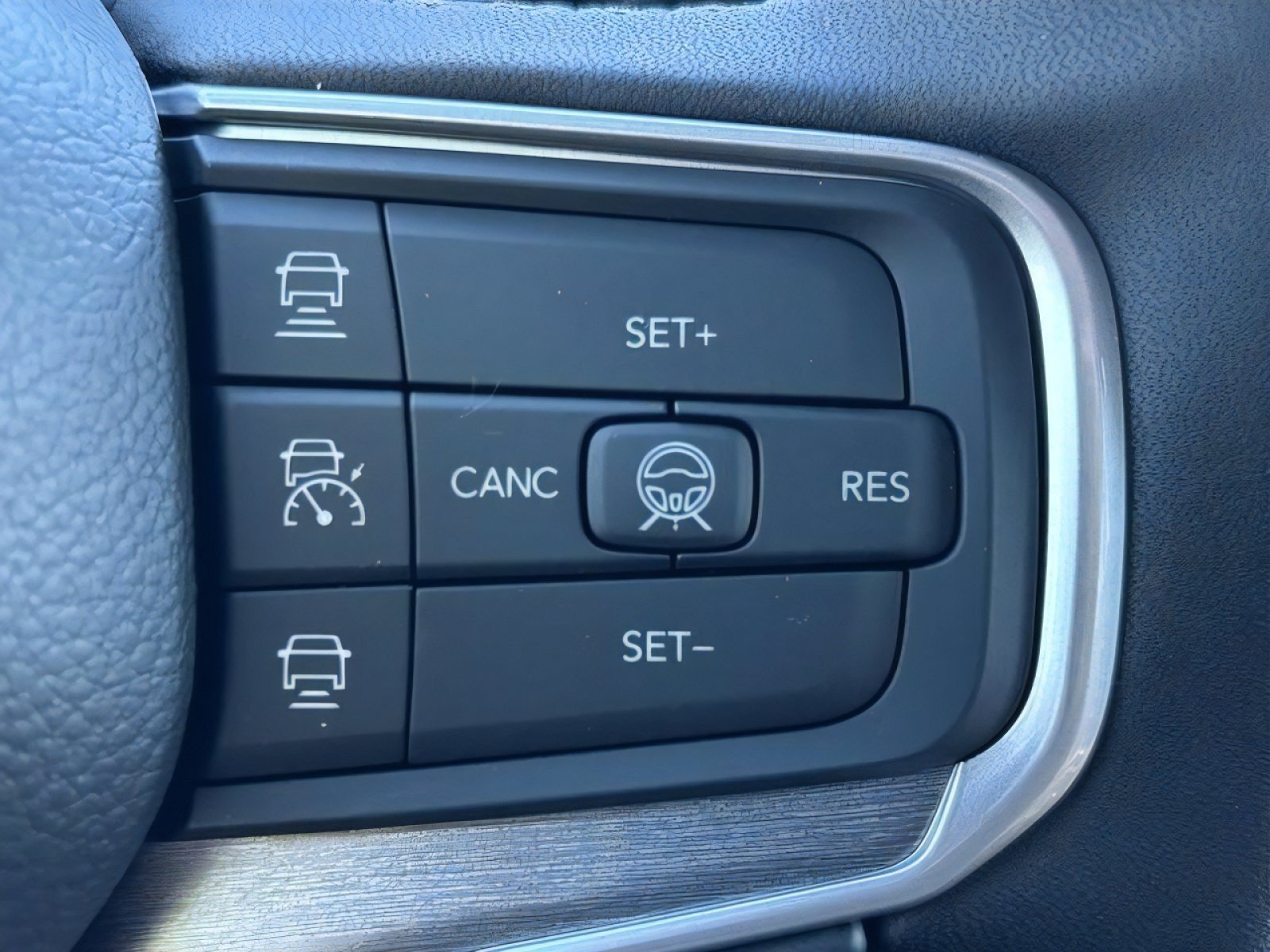 New 2026 Jeep Grand Wagoneer Limited AWD/4WD image 22