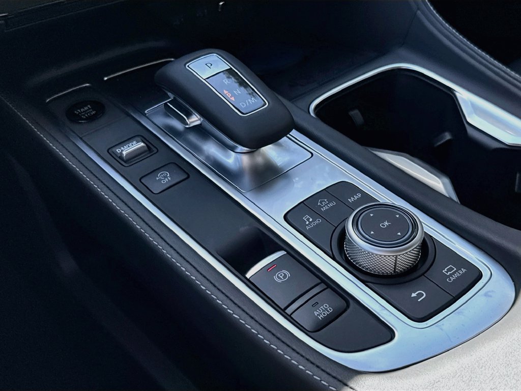 New 2027 INFINITI QX60 Luxe w/ Cargo Package FWD image 16