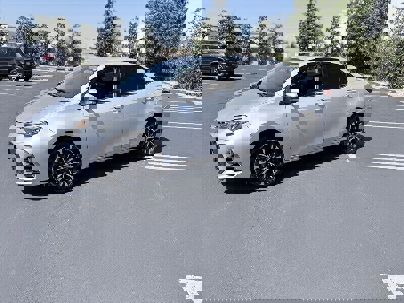 Used 2019 Toyota Corolla SE w/ Carpet Mat Package (TMS) FWD image 7