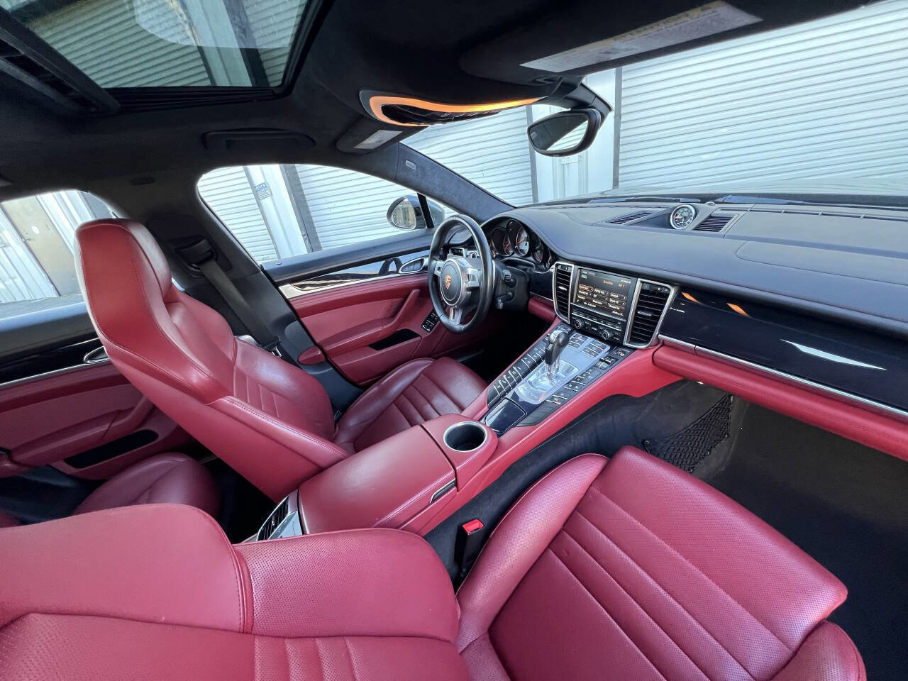 Used 2016 Porsche Panamera GTS image 19