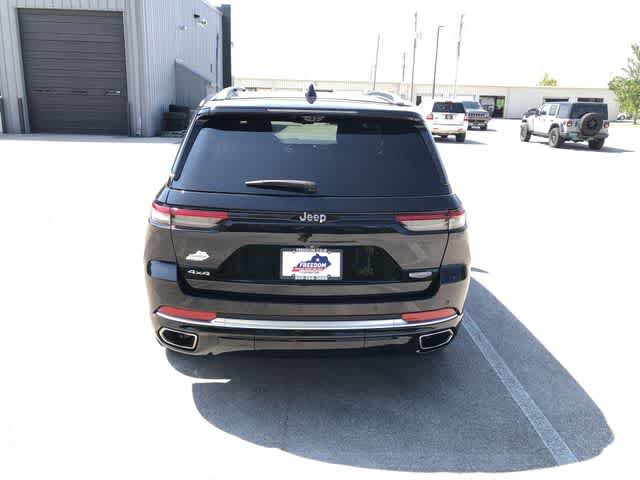 Certified 2022 Jeep Grand Cherokee Summit AWD/4WD image 5