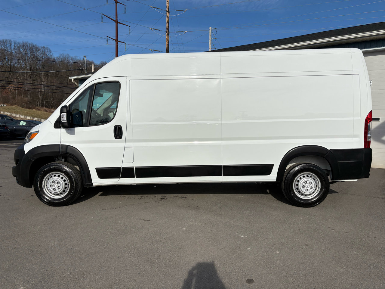 Used 2024 RAM ProMaster 2500 image 2