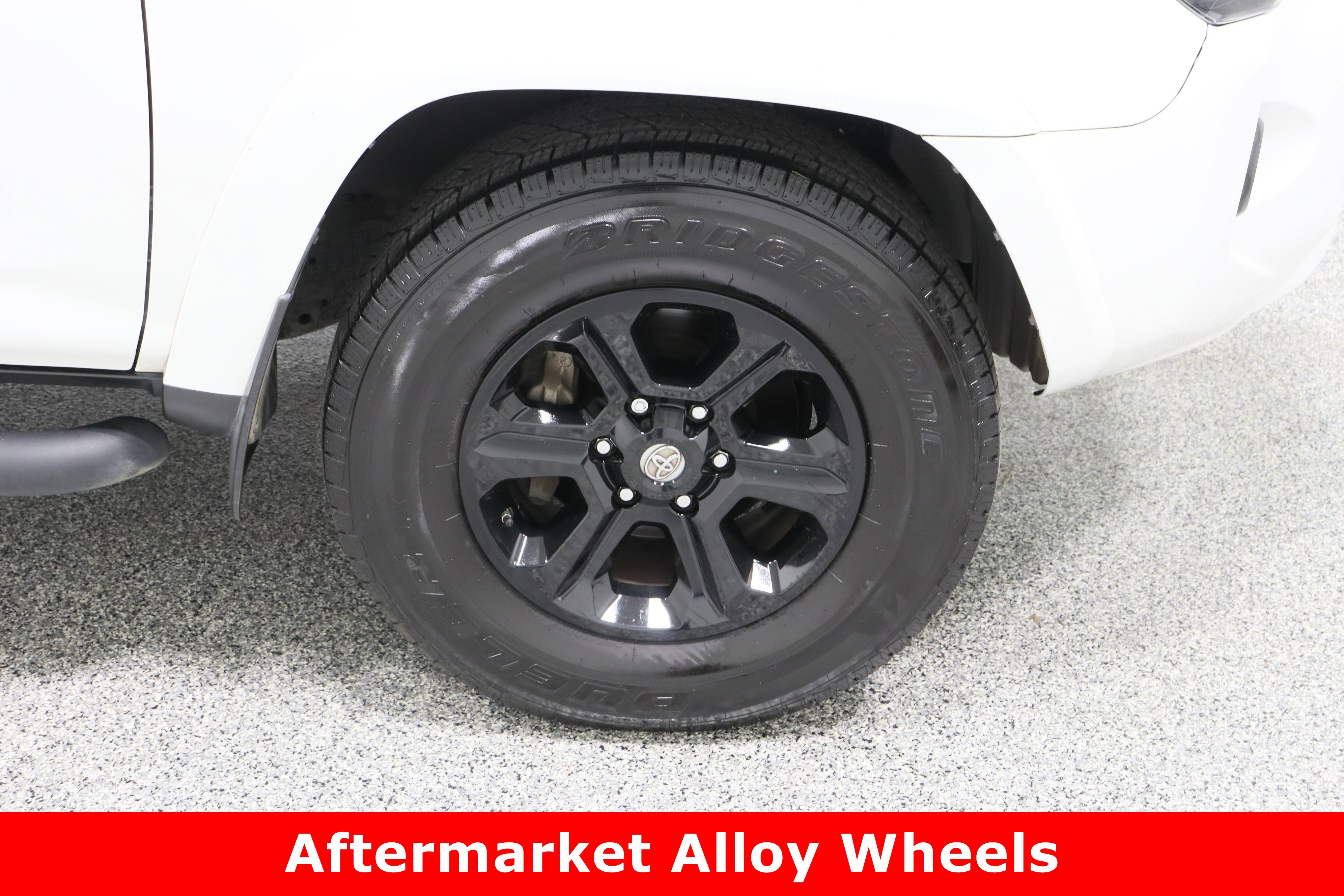 Used 2020 Toyota 4Runner SR5 Premium image 5