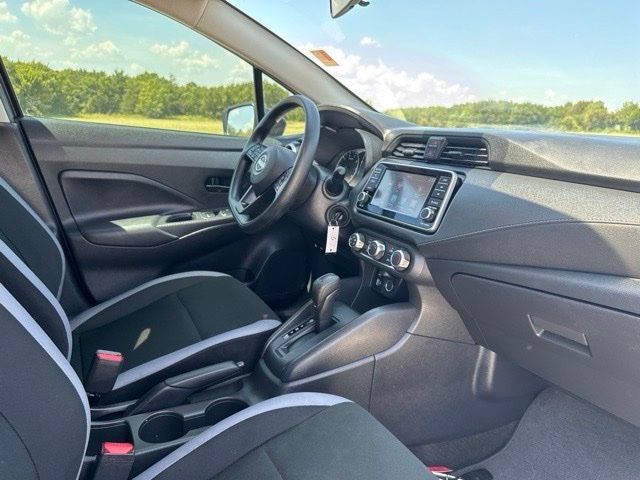Used 2025 Nissan Versa S w/ S Plus Package FWD image 12