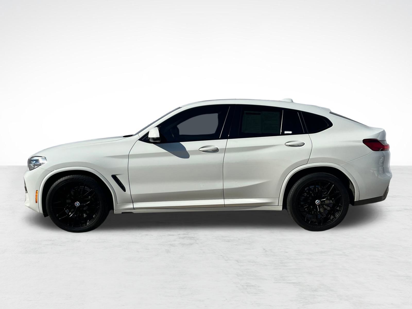 Used 2021 BMW X4 xDrive30i w/ M Sport Package image 2