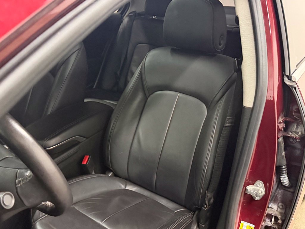 Certified 2016 Buick LaCrosse Leather w/ Experience Buick Package FWD image 40