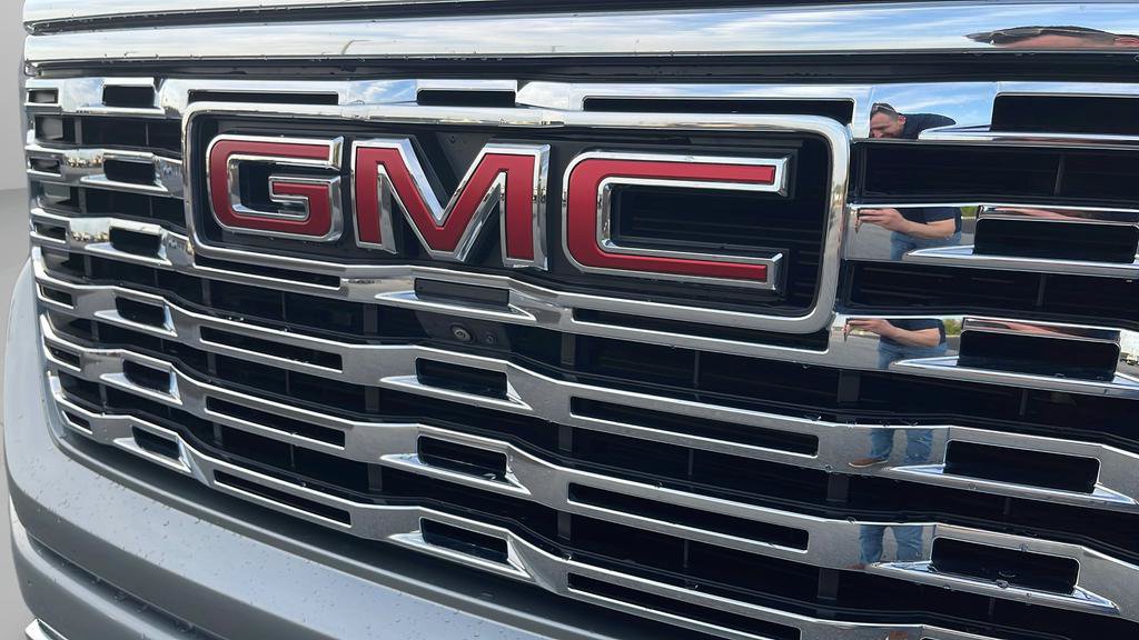 Used 2023 GMC Sierra 1500 Denali w/ Denali Reserve Package AWD/4WD image 20