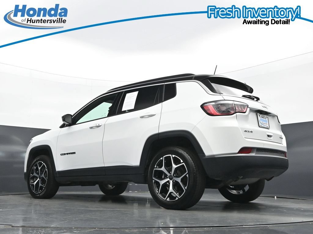 Used 2025 Jeep Compass Limited AWD/4WD image 31