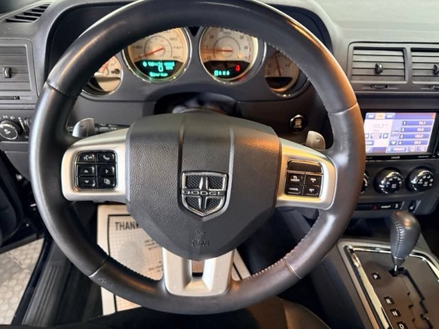 Used 2014 Dodge Challenger R/T RWD image 25