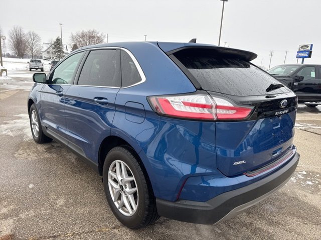 Used 2024 Ford Edge SEL w/ Convenience Package image 7