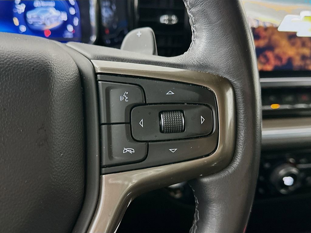 Used 2022 Chevrolet Silverado 1500 High Country w/ High Country Premium Package AWD/4WD image 26