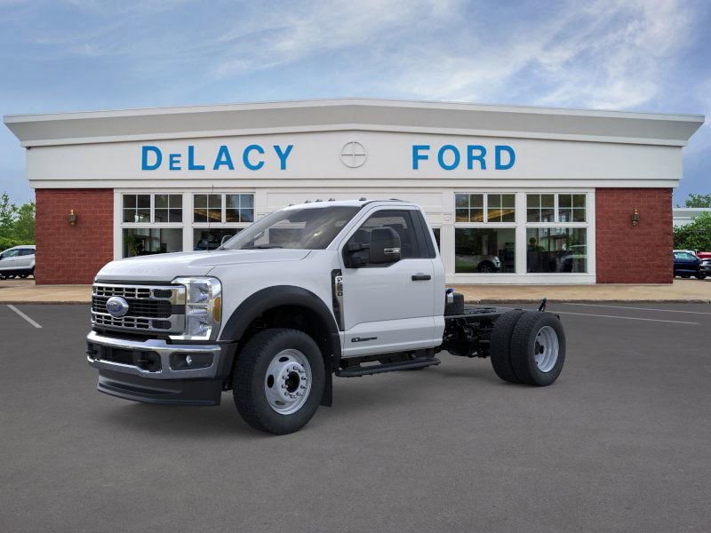 New 2025 Ford F550 4x4 Regular Cab Super Duty image 2