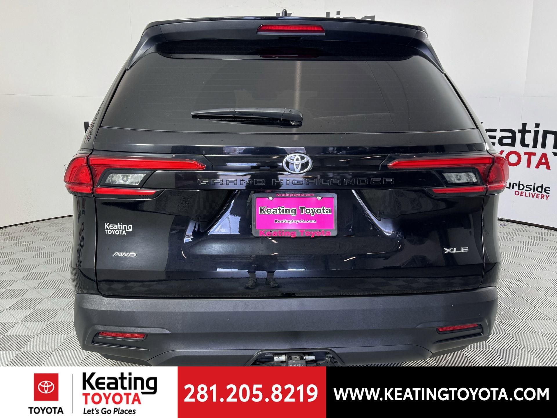 Used 2024 Toyota Grand Highlander XLE image 5