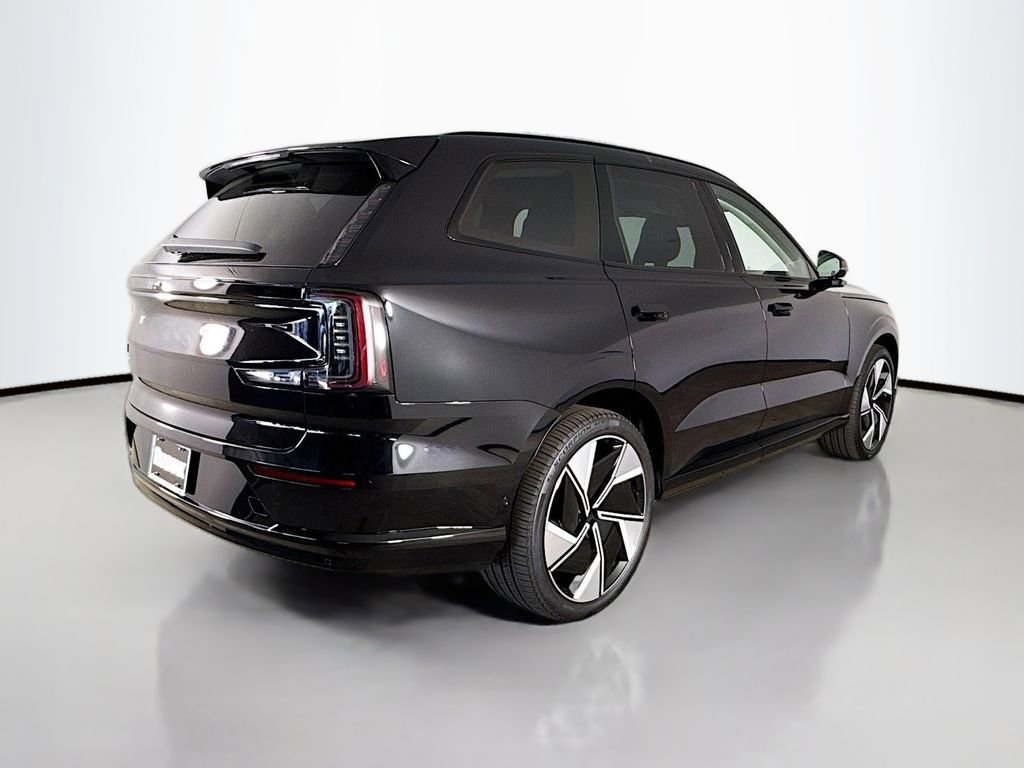 New 2025 Volvo EX90 Ultra w/ Protection Package Premier image 7