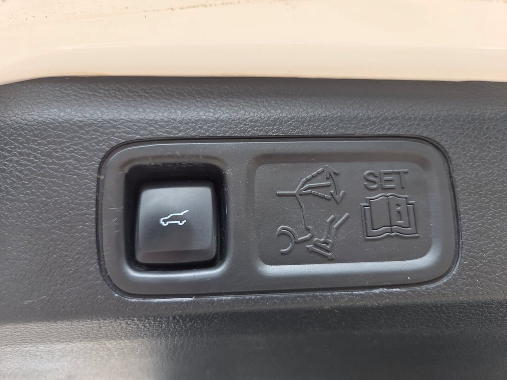Used 2021 Ford Expedition Max King Ranch RWD image 15