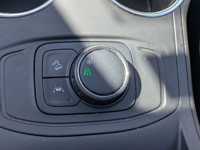 Used 2024 GMC Terrain SLE image 26