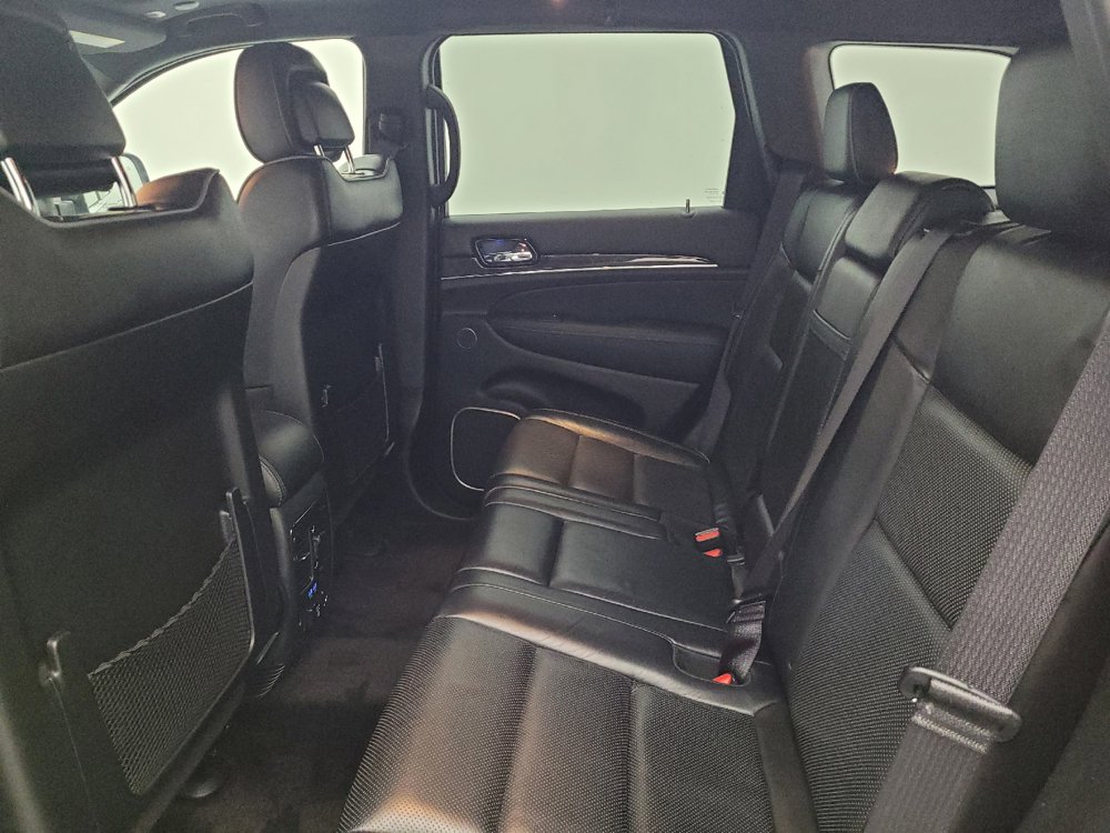 Used 2019 Jeep Grand Cherokee Overland AWD/4WD image 18