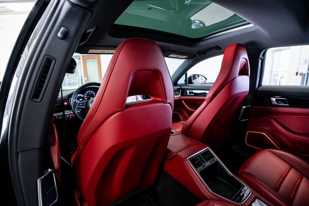 Used 2021 Porsche Panamera 4 image 55
