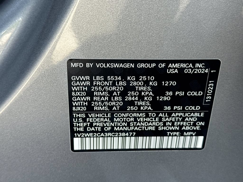 Used 2024 Volkswagen Atlas Cross Sport SE FWD image 28