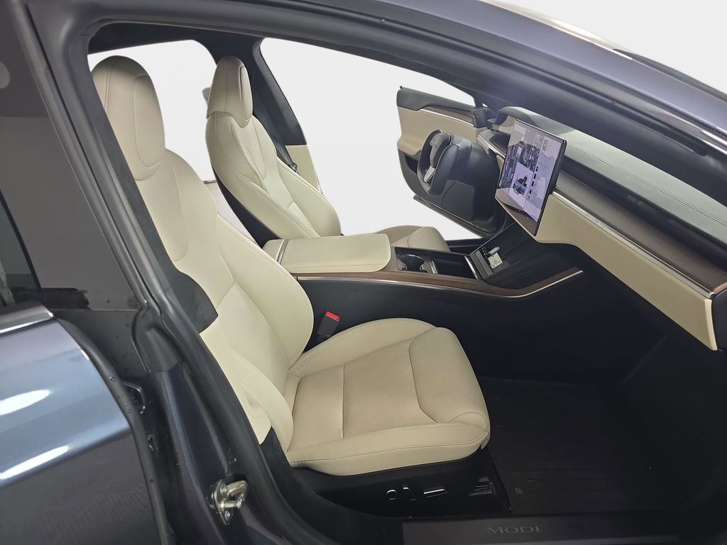 Used 2022 Tesla Model S AWD/4WD image 10