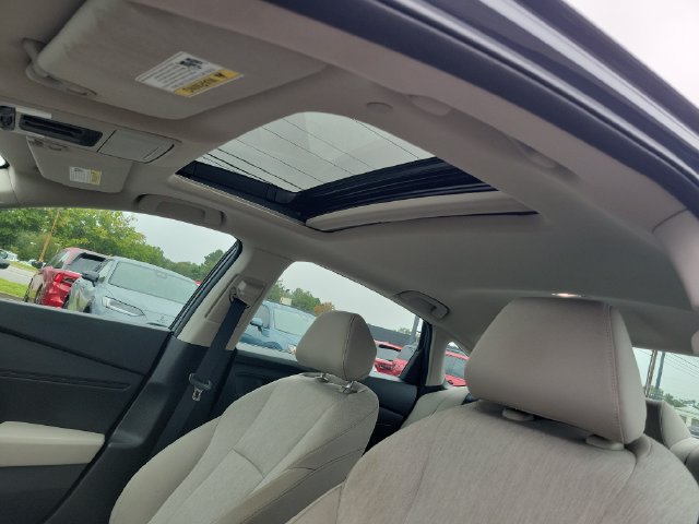 Certified 2023 Honda Accord EX image 12
