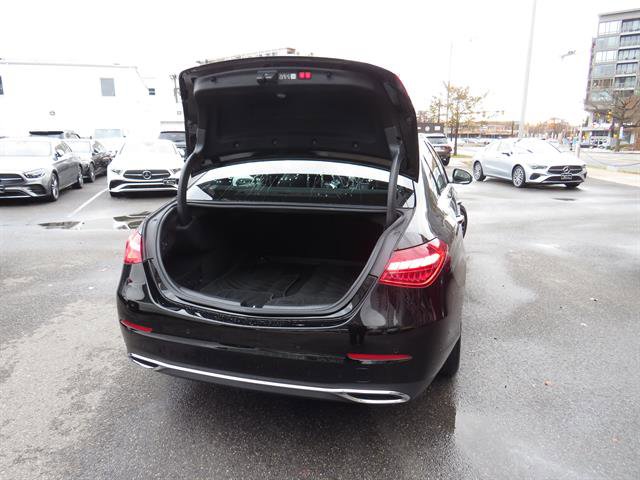 Used 2025 Mercedes-Benz C 300 4MATIC Sedan image 30