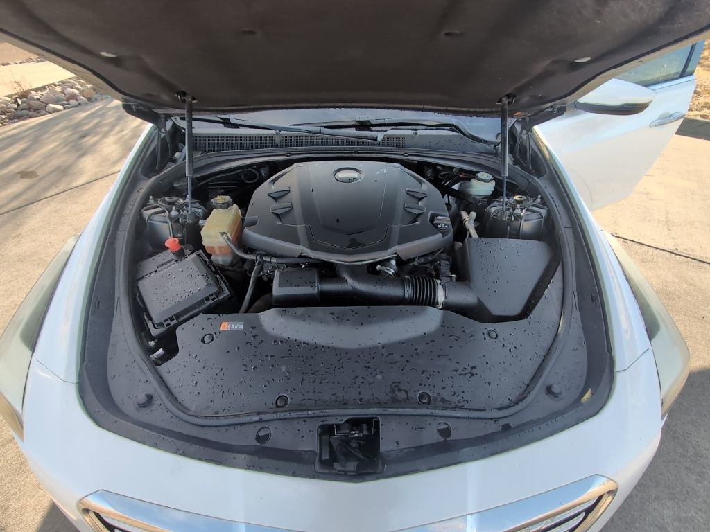 Used 2018 Cadillac CTS Premium Luxury image 34