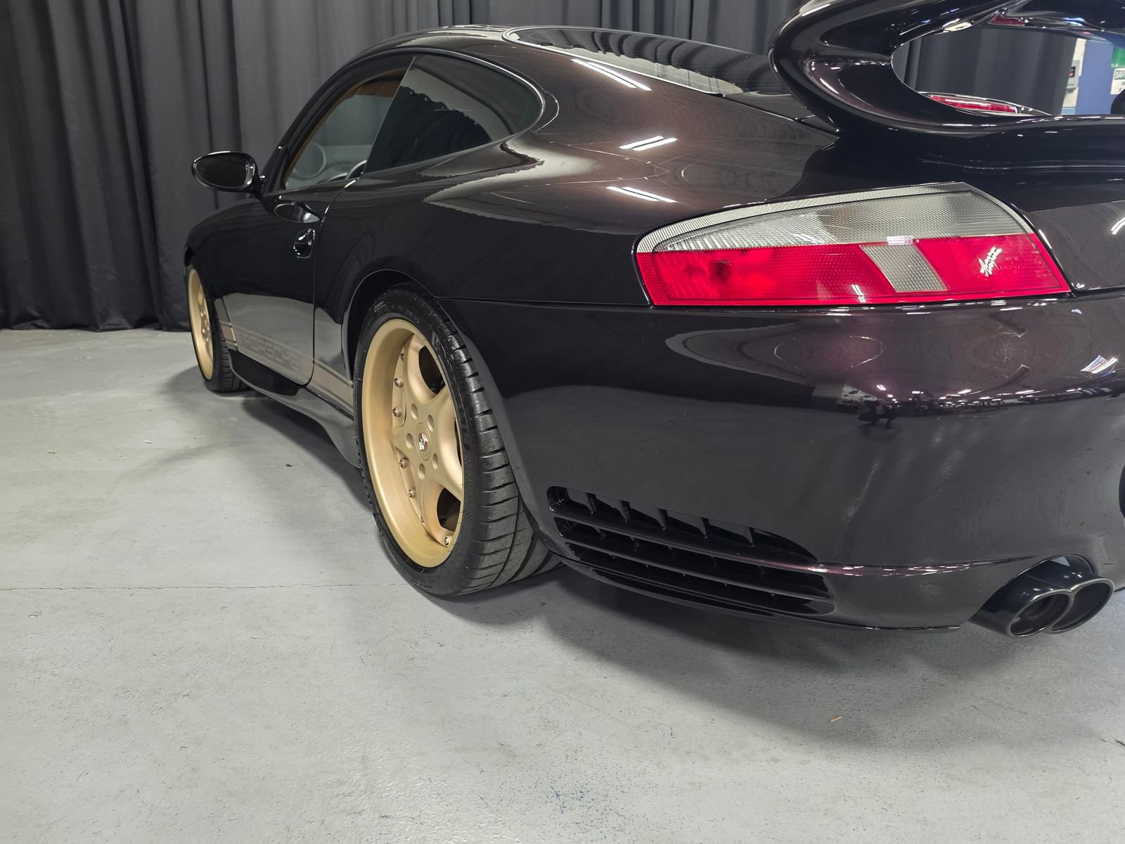 Used 1999 Porsche 911 Carrera RWD image 21