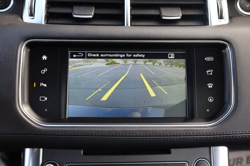Used 2016 Land Rover Range Rover Sport HST image 33