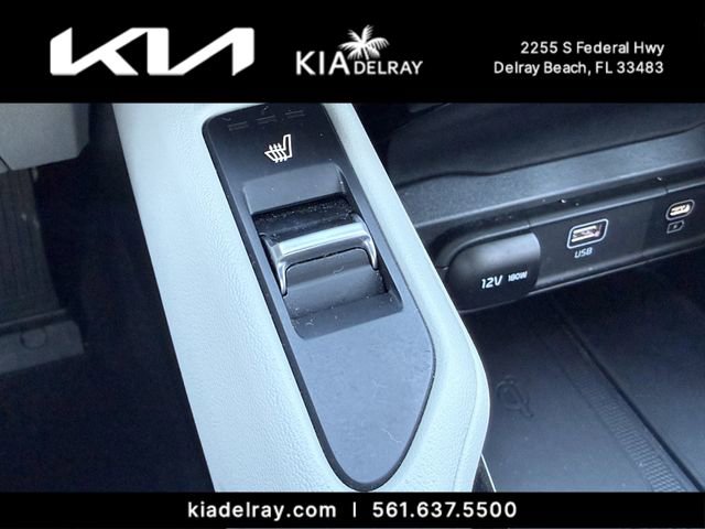 Used 2024 Kia Telluride S w/ S Sunroof Package image 24