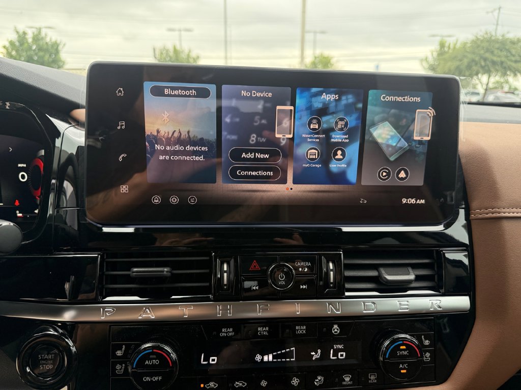 New 2026 Nissan Pathfinder Platinum AWD/4WD image 20