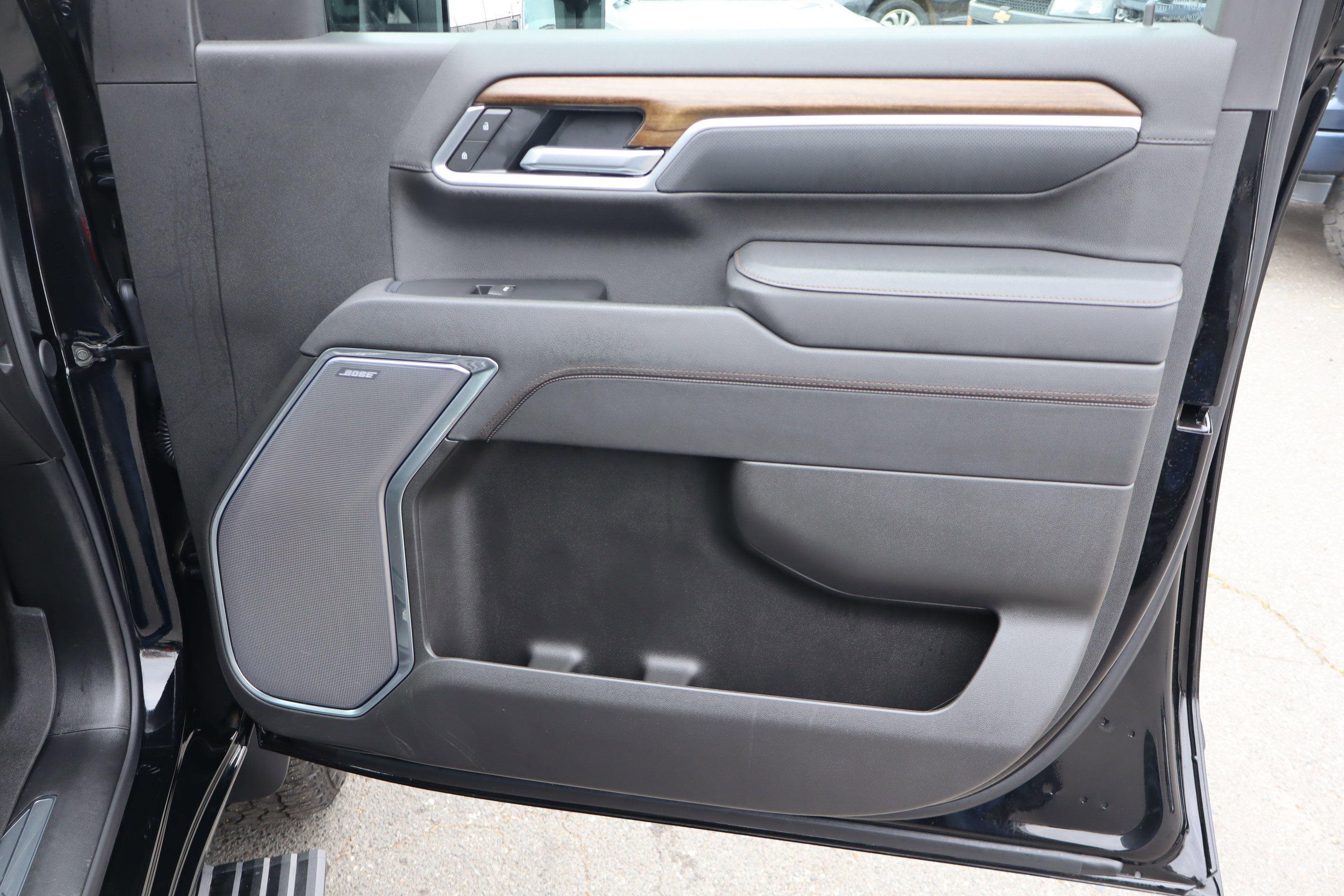 Certified 2025 Chevrolet Silverado 2500 High Country w/ High Country Premium Package image 39