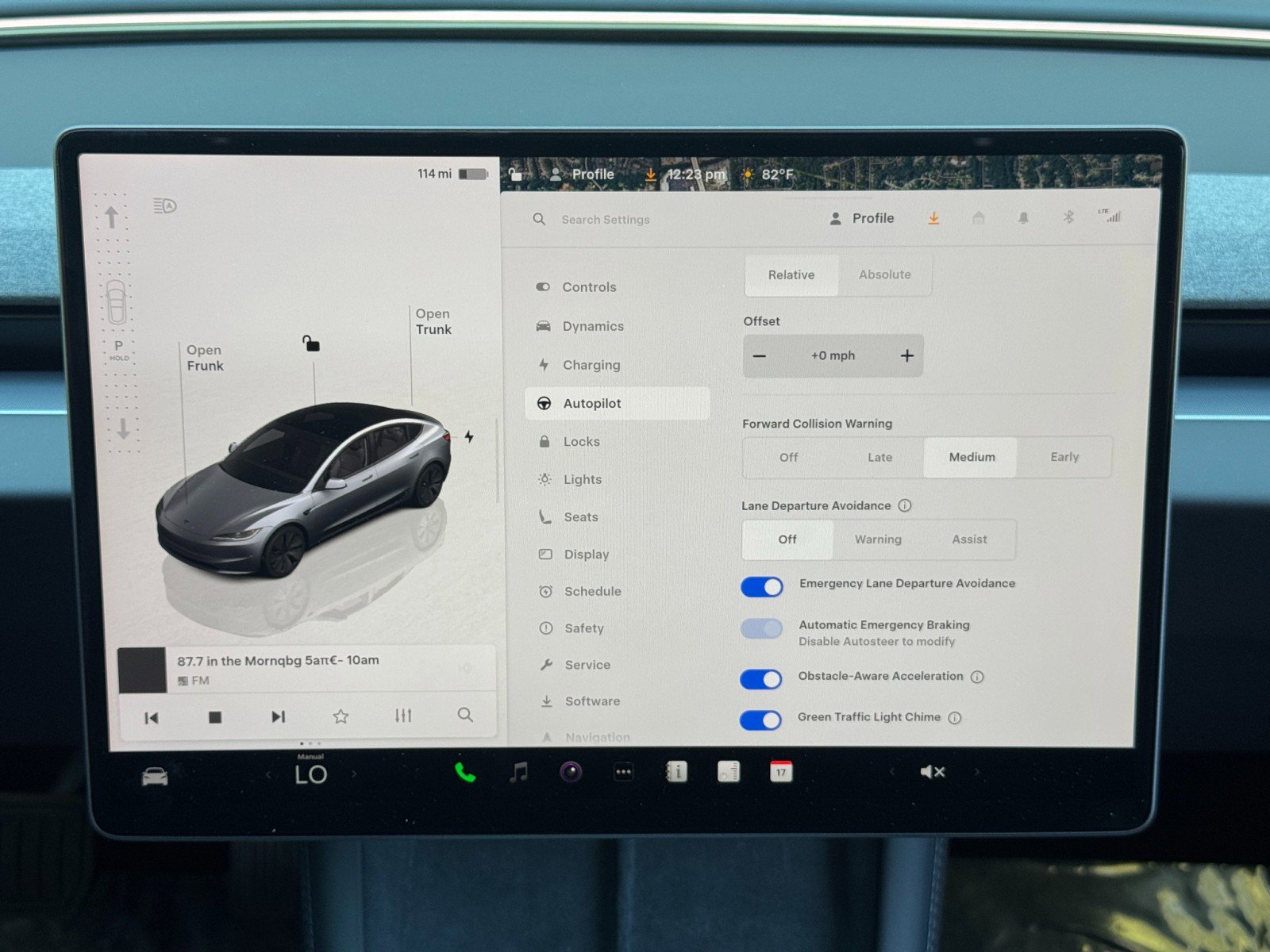 Used 2025 Tesla Model 3 Long Range RWD image 27