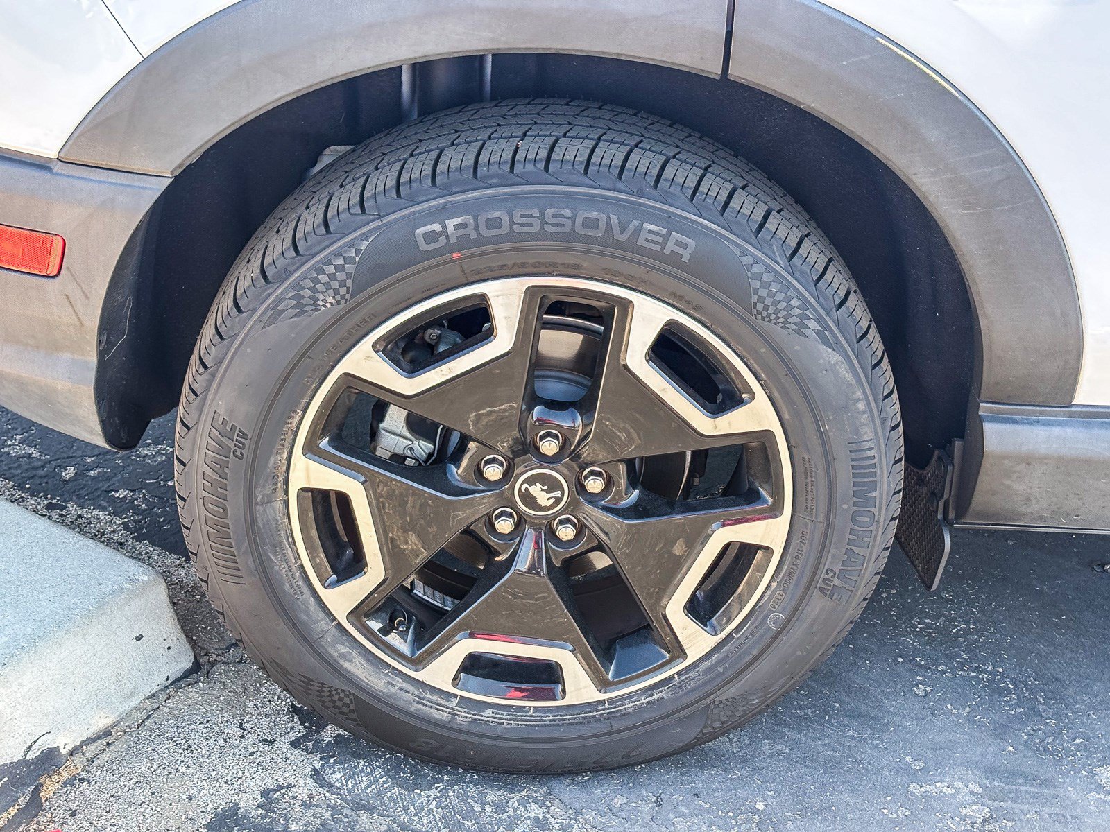 Used 2021 Ford Bronco Sport Outer Banks AWD/4WD image 13
