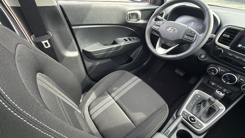 New 2026 Hyundai Venue SEL FWD image 14