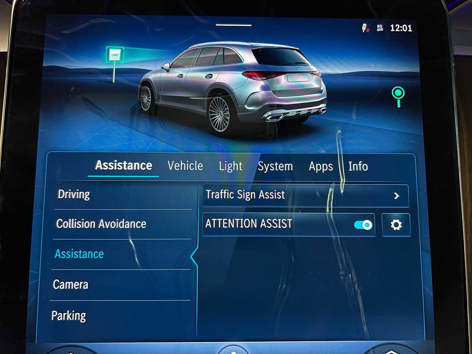 New 2025 Mercedes-Benz GLC 300 4MATIC image 30